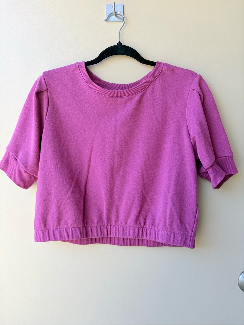 Short Sleeve Fuchsia Crewneck Top